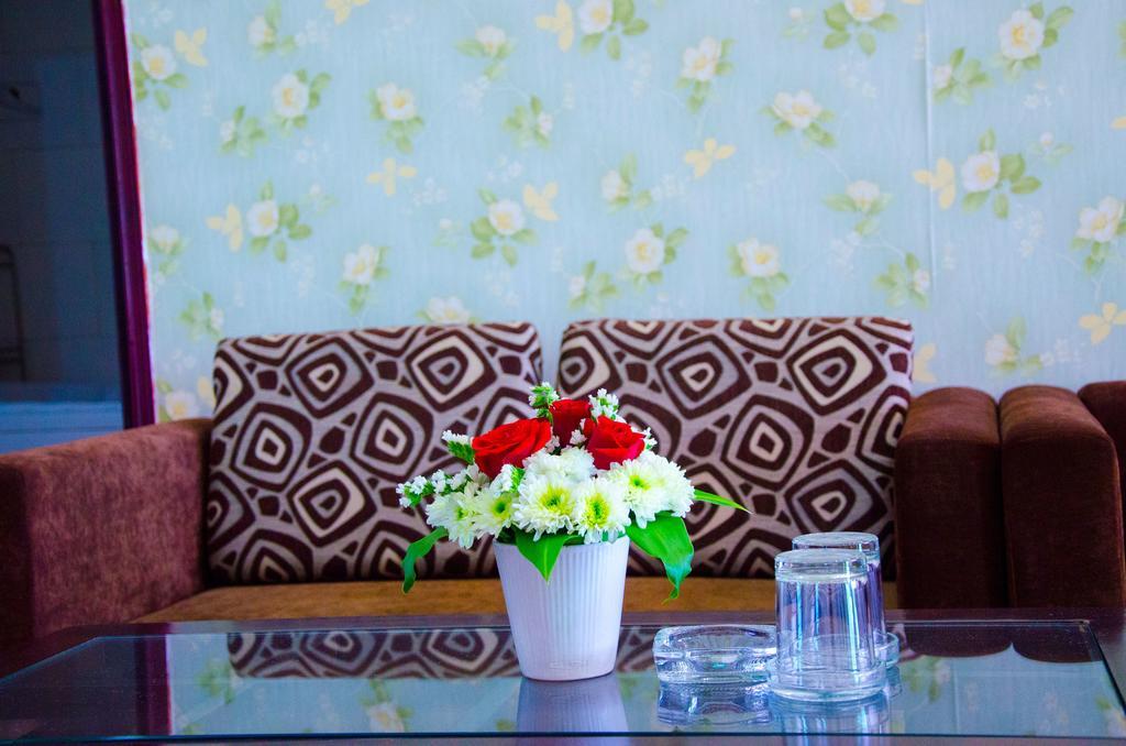 Salina Hotel Дананг Экстерьер фото
